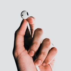 Active Listening Vs Passive Listening