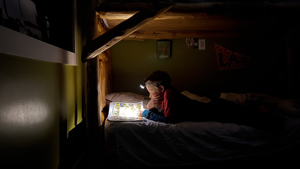 Bedtime Routine: Mindful Relaxation on Red Sheets