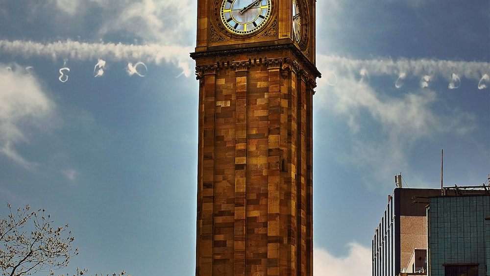 Customizing Belfast's Leaning Tower: The Albert Memorial Clock