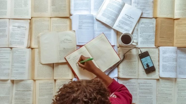 17 Best Goal-Setting Books To Achieve Anything You Want