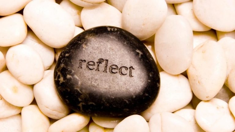 How to Self-Reflect: A Comprehensive Guide to Personal Growth