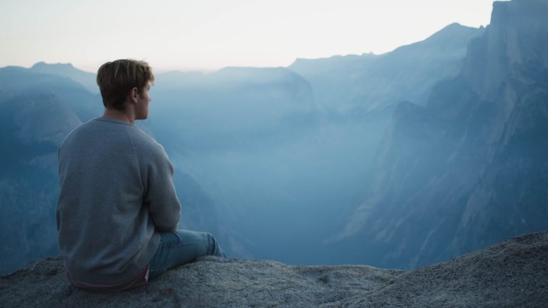 Mindfulness Vs Meditation: 5 Key Differences