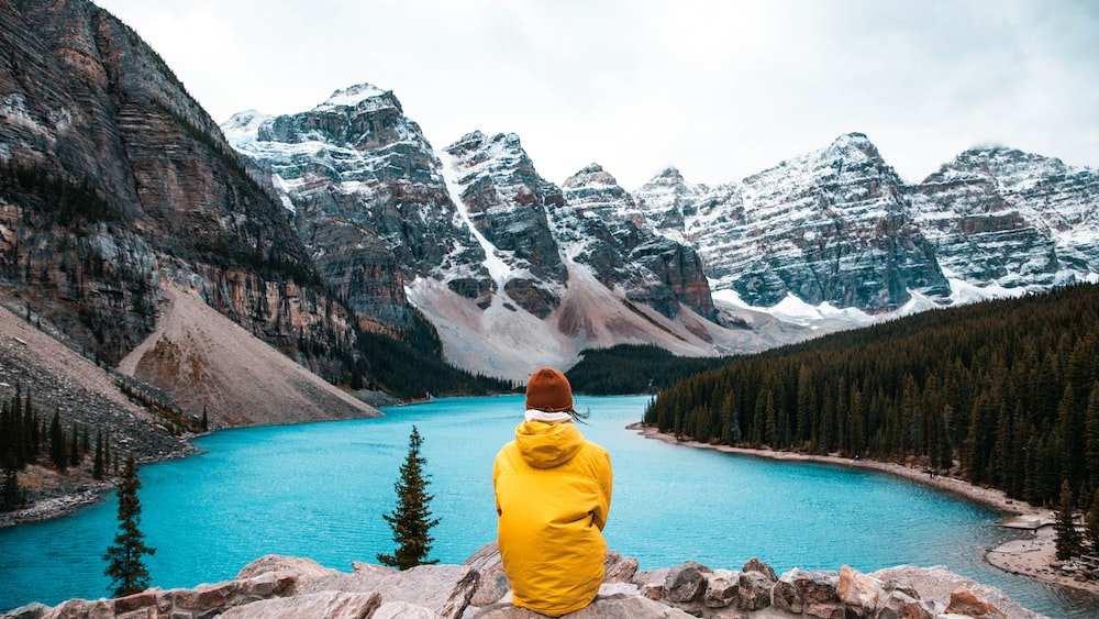 Self-improvement by the serene turquoise waters of Moraine lake
